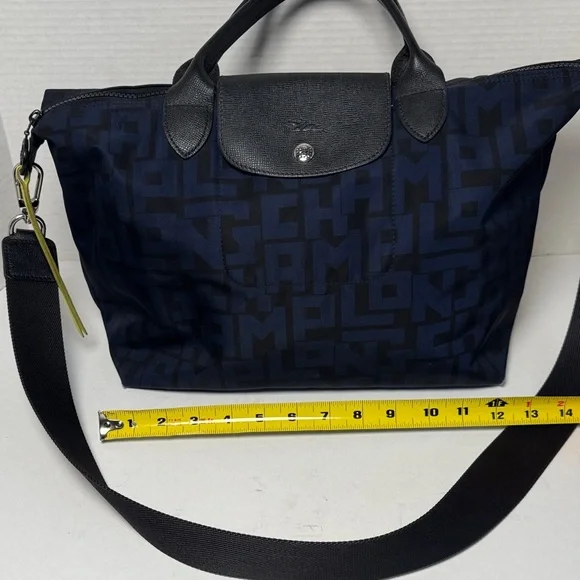 LONGCHAMP Le Pilage Navy Logo Duffel  Black Leather Trim Neon Yellow Accent - Picture 12 of 16